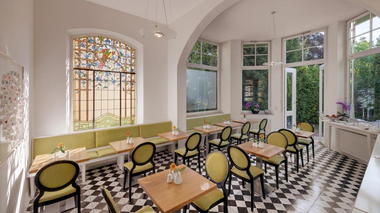Boutiquehotel Dreesen - Villa Godesberg Бон Екстериор снимка